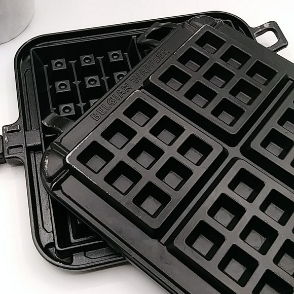 Nordic Ware Belgian Waffle Stove Top Design. #15040 - Picture 6 of 10